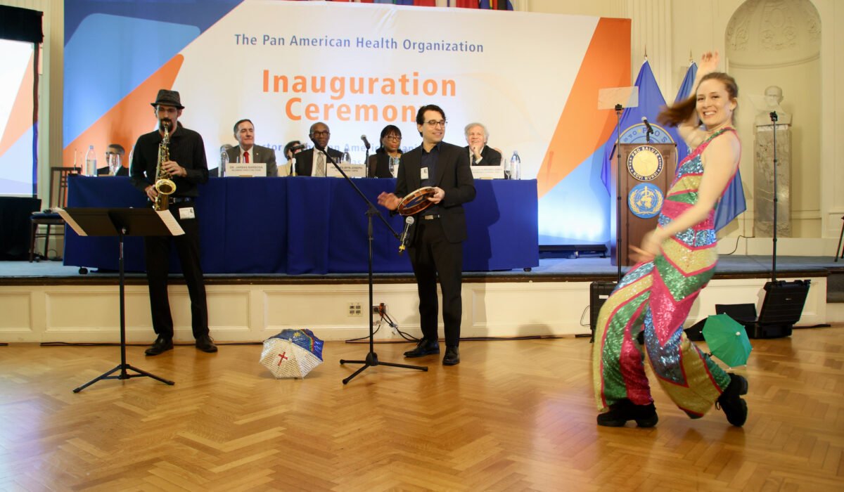 PAHO frevo performance
